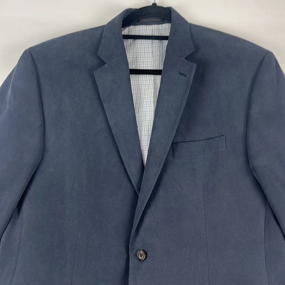 Ralph Lauren Blue Suede-Look Men's Two-Button Sport Coat - Picture 4 of 13